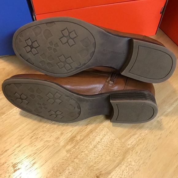 naturalizer brown boots